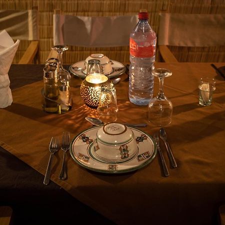 Bed and Breakfast M'Hamid Bivouac - Chez Naji Esterno foto