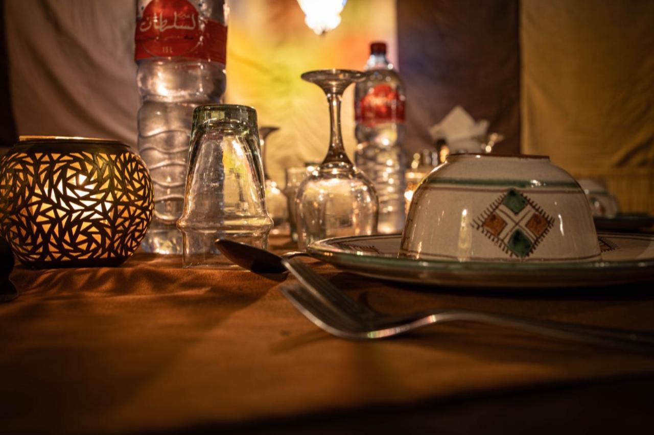 Bed and Breakfast M'Hamid Bivouac - Chez Naji Esterno foto