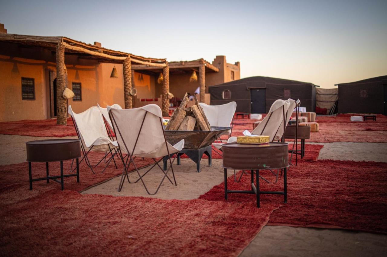 Bed and Breakfast M'Hamid Bivouac - Chez Naji Esterno foto